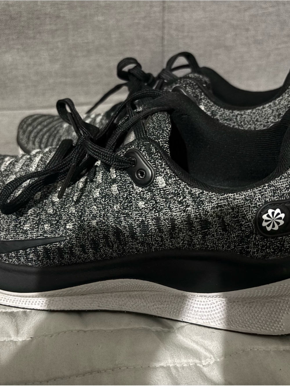 Nike Women's Black and Gray Knit Lace-Up Athletic Sneakers
